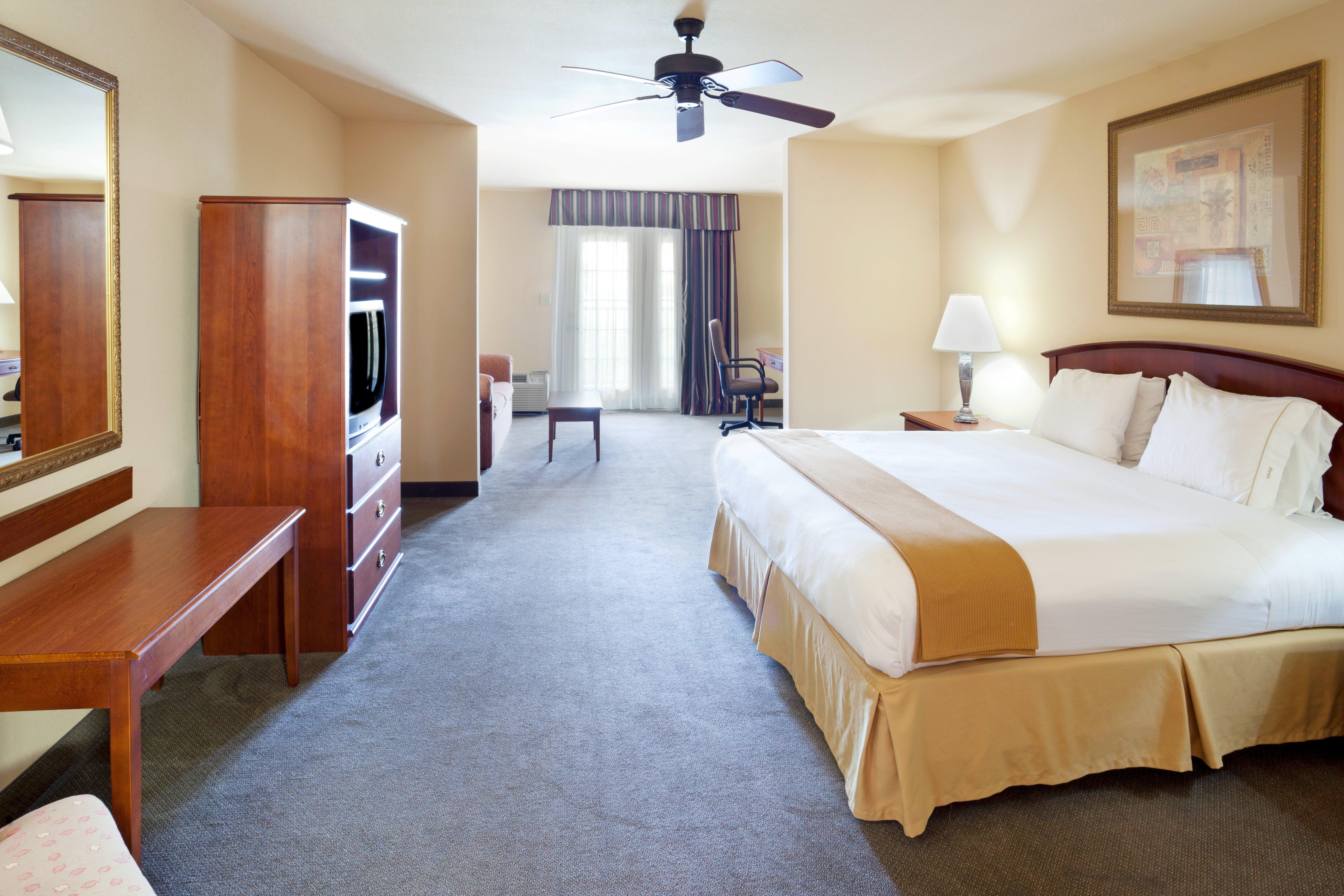 Holiday Inn Express & Suites Kerrville Zimmer foto
